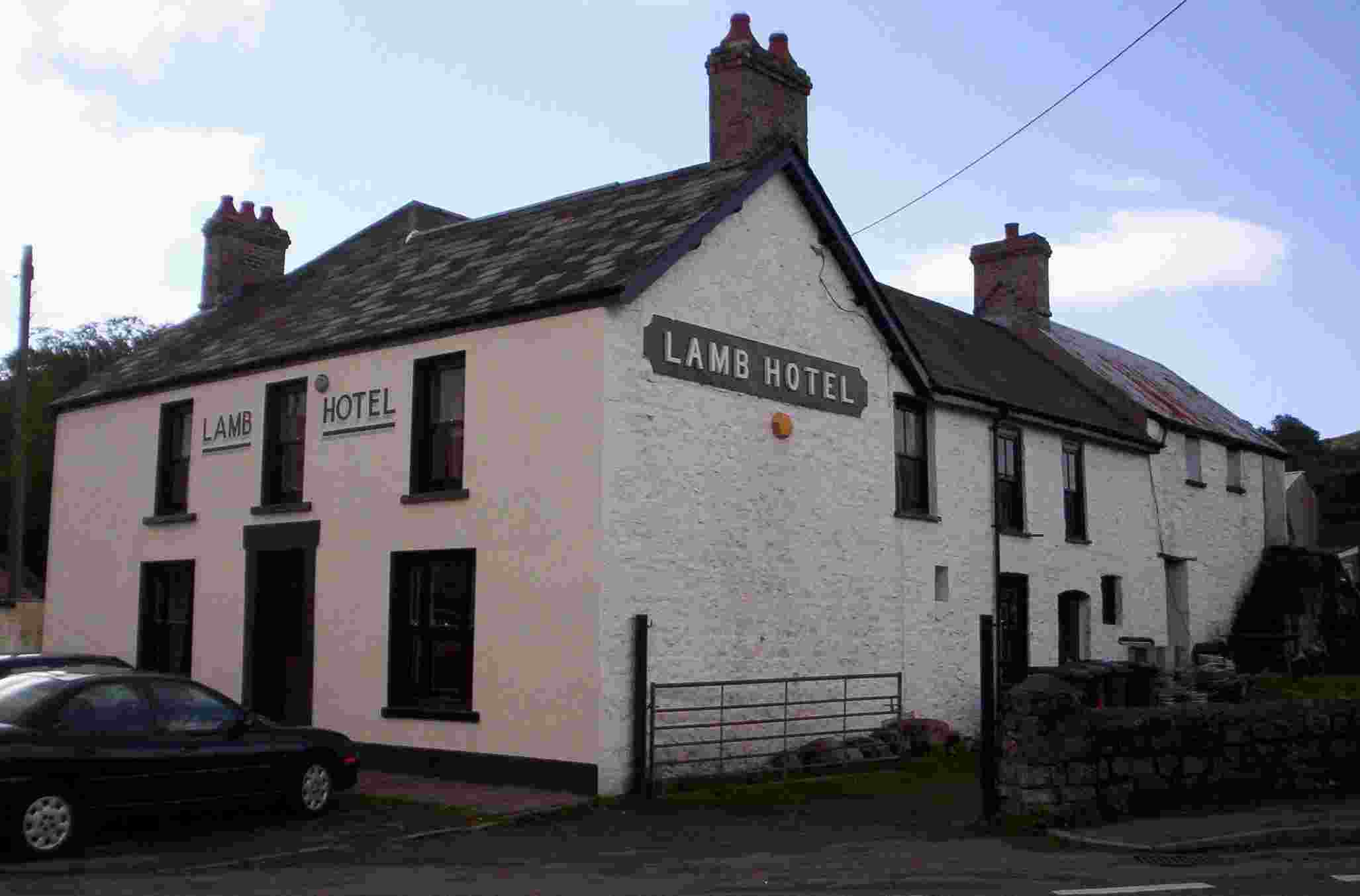 Lamb Hotel, Hirwaun